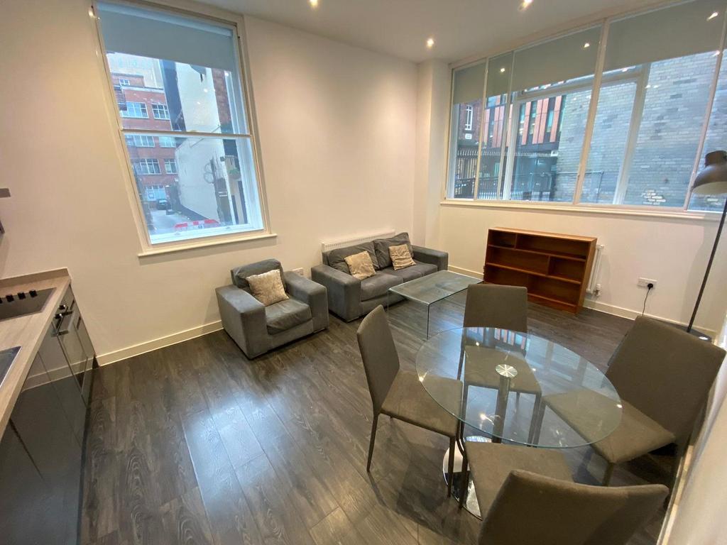 Apartment in Liverpool - View 3