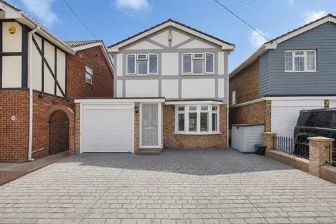 Beverley Avenue, Canvey Island SS8