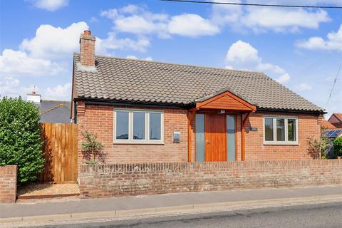 3 bedroom detached bungalow for sale, Coast Road, Bacton, Norwich