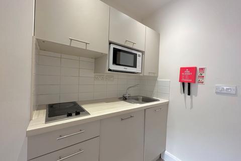 Studio to rent, Woodley Headland, Peartree Bridge, MK6