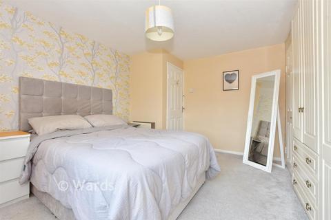 2 bedroom flat for sale, Windsor House, Dover CT17