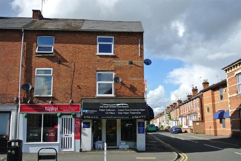 2 bed flat/apartment for rent in Coten End, Warwick
