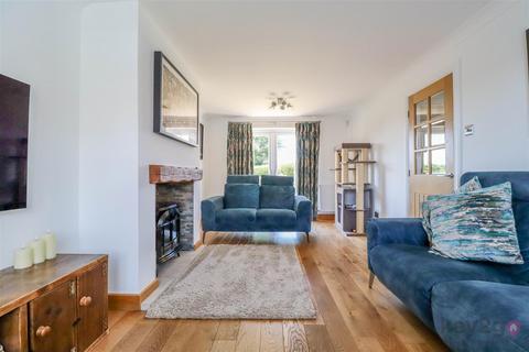 4 bedroom detached house for sale, Deepwell Avenue, Halfway, Sheffield, S20