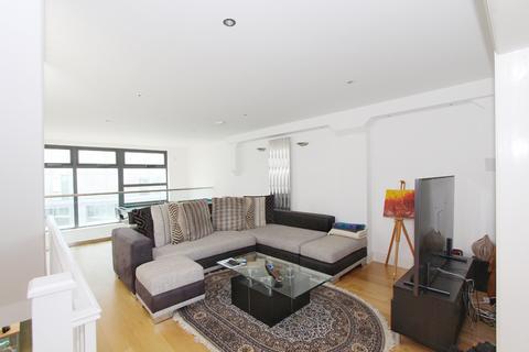 3 bedroom apartment for sale, Meridian Point, Creek Road, London, SE8