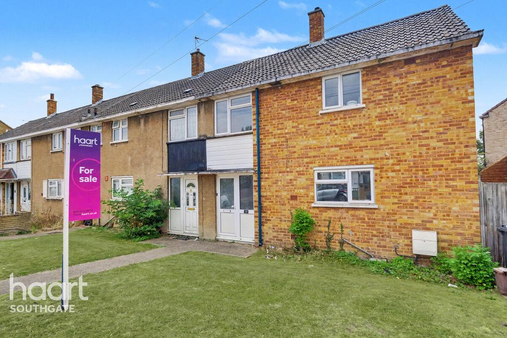 Semi-detached house exterior, garden