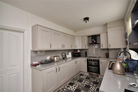 3 bedroom end of terrace house for sale, Hall Street, Royton, Oldham, Greater Manchester, OL2