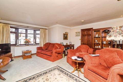 4 bedroom detached house for sale, Wilson Road, Lowestoft