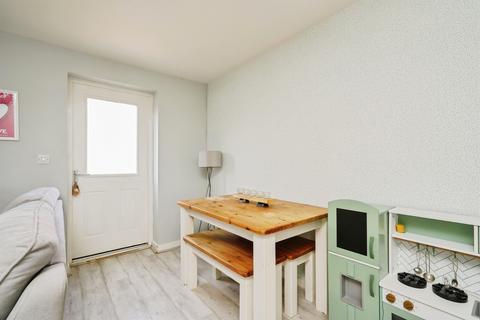 2 bedroom semi-detached house for sale, Redcar Road, Bicester