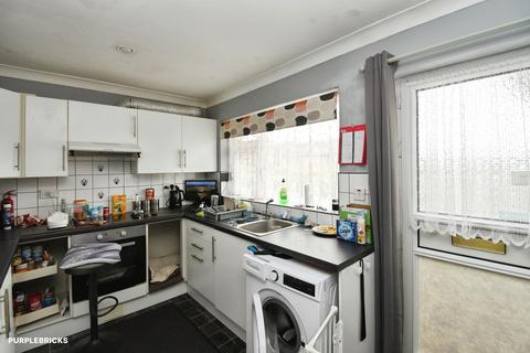 2 bedroom detached bungalow for sale, Andrew Avenue, Skegness, PE24