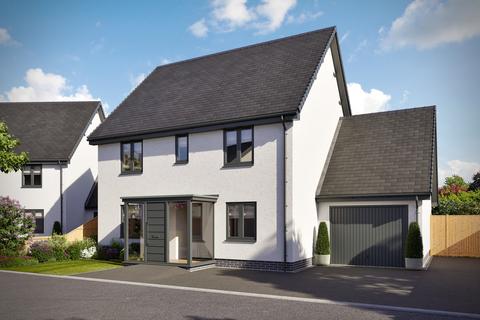 5 bedroom detached house for sale, Playford Rise, Walton