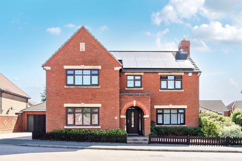 Detached house for sale, Garner Drive, East Malling, West Malling, Kent, ME19 6NF