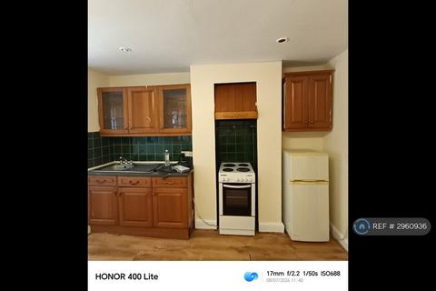 Studio to rent, Stanstead Road, London, SE23