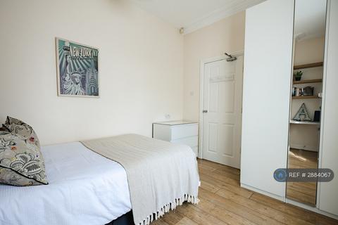 1 bedroom in a house share to rent, Marshall Street, Hull, HU5