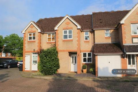2 bedroom terraced house to rent, The Orchard, Virginia Water, GU25