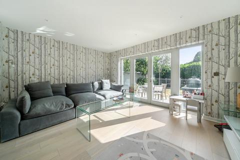 3 bedroom end of terrace house for sale, Cowper Road, Bromley, Kent, BR2