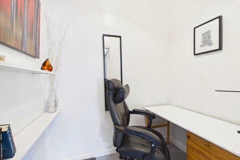 undefined, 198 (1F2) Dalry Road, Edinburgh, EH11 2ES