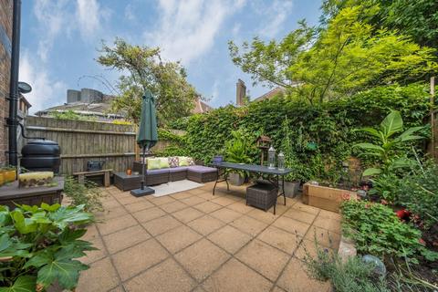 3 bedroom end of terrace house for sale, Kinburn Street, London, SE16