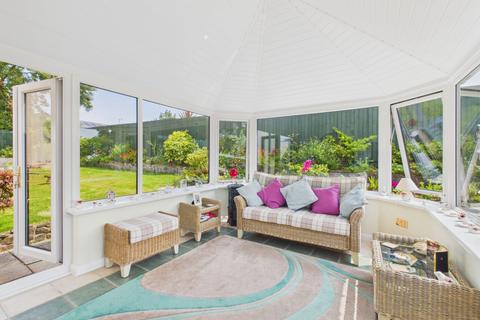 4 bedroom detached bungalow for sale, Thornberry Gardens, Ludchurch, SA67
