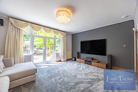 undefined, Mornington Road, Woodford Green IG8