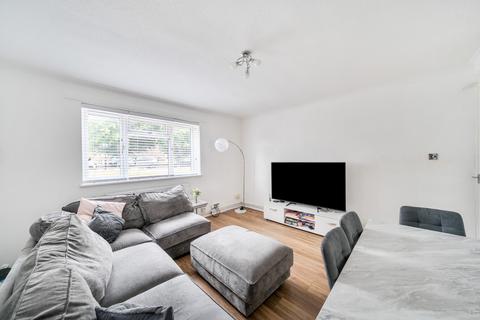 2 bedroom flat for sale, Corona Road, Lee, London, SE12