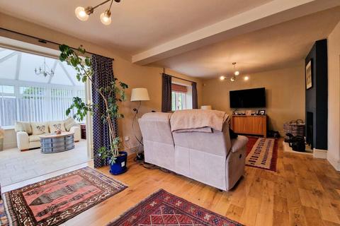 4 bedroom detached house for sale, Nympsfield, Stonehouse, GL10 3TR