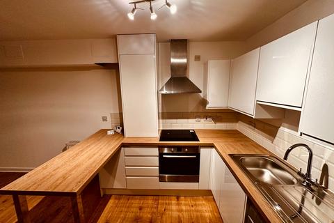 2 bedroom flat for sale, Edinburgh Road, Glasgow G33