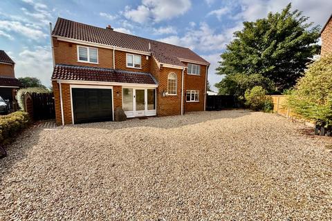 5 bedroom detached house for sale, St. Helens Way, Hemswell, Gainsborough