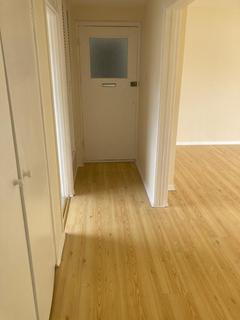 2 bedroom flat to rent, Deer Park Close, Kingston upon Thames KT2