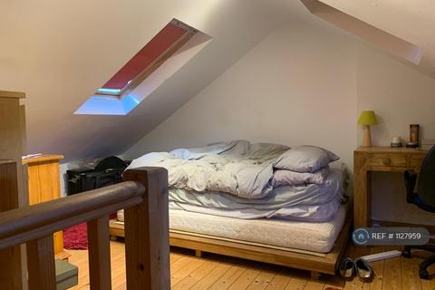 3 bedroom terraced house to rent, Bed Terrace In Conservation Area, Leicester, LE5