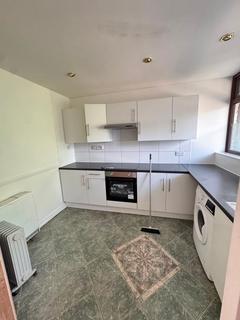 1 bedroom in a house share to rent, cottage street, London, E14