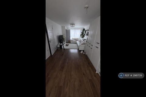 1 bedroom in a house share to rent, Fen Street, Milton Keynes, MK10
