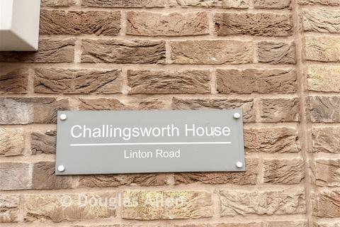 1 bedroom apartment for sale, Challingsworth House, London IG11