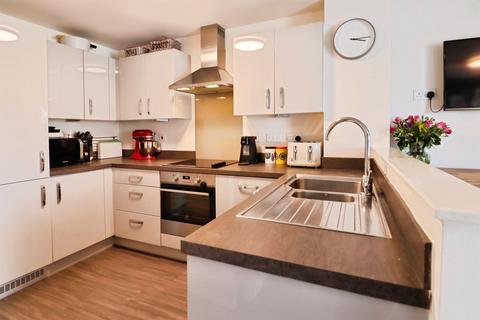4 bedroom townhouse for sale, Rhodfa Cambo, Barry