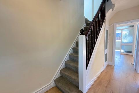 4 bedroom semi-detached house for sale, Farley Road, Sale, M33