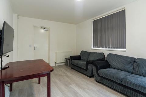 undefined, Beverley Road, Hull HU6