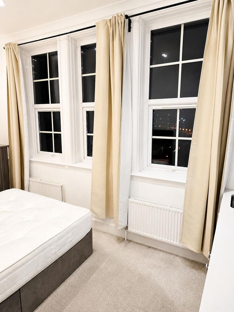 Apartment in London, Wandsworth - View 2