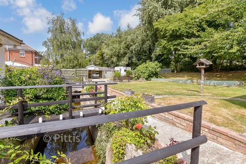3 bedroom detached house for sale, School Green Road, Freshwater PO40