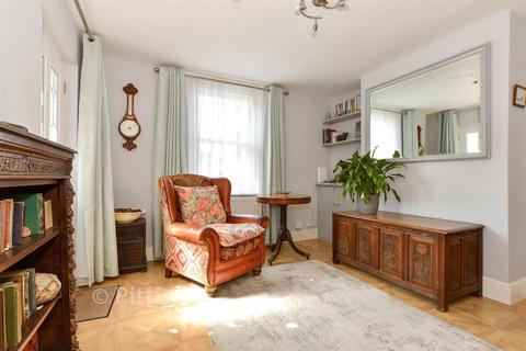 3 bedroom detached house for sale, School Green Road, Freshwater PO40