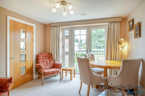 2 bedroom apartment for sale, Brueton Place, 218 - 220 Blossomfield Road, Solihull, West Midlands, B91 1PT