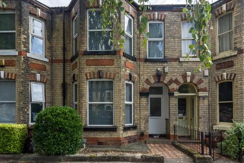 undefined, Beverley Road, Hull HU6