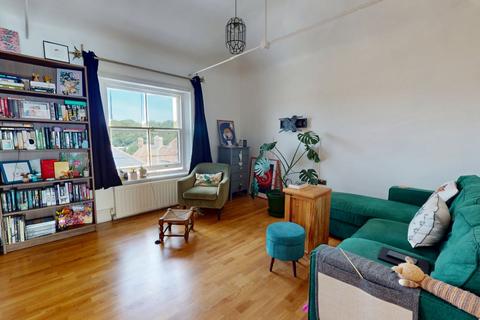 1 bedroom flat for sale, Wincheap, Canterbury, Kent, CT1