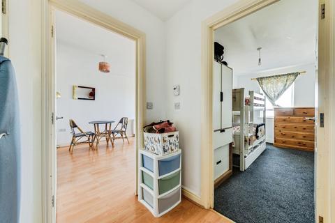 2 bedroom apartment for sale, Desborough Crescent, Oxford