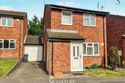 3 bedroom detached house to rent, Sandhurst Close, Leicester, LE3