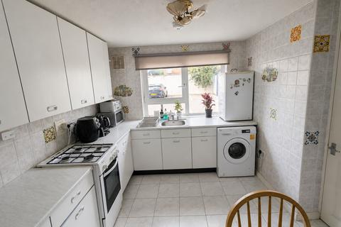 4 bedroom flat share to rent, Patriot Square