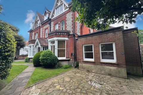 flat/apartment for rent in Grassington Road, EASTBOURNE