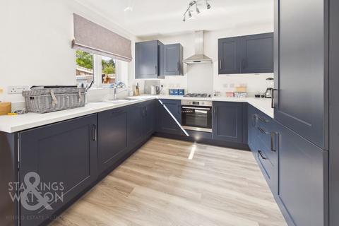 3 bedroom detached house for sale, Hawthorn Drive, Rackheath, Norwich