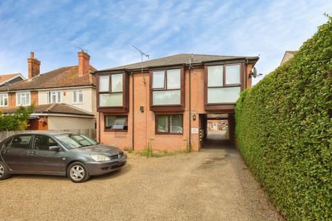 undefined, Mandeville Road, Aylesbury, Buckinghamshire, HP21