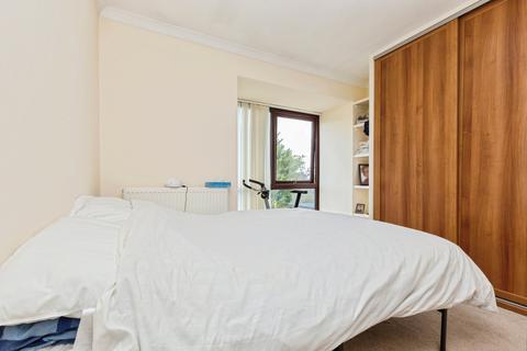 undefined, Mandeville Road, Aylesbury, Buckinghamshire, HP21