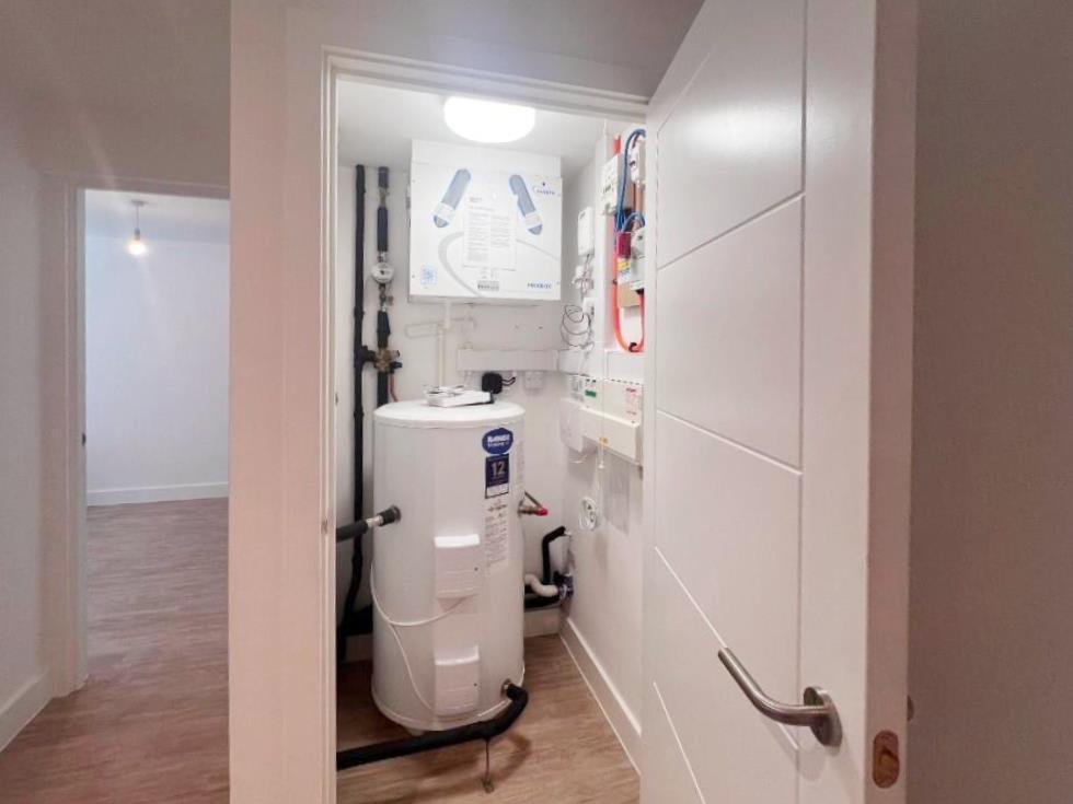 Apartment in Birmingham, West Midlands - View 5