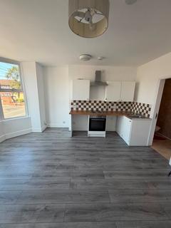 Studio to rent, Sheil Road, Liverpool L6